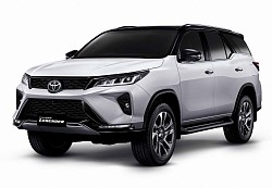 รถใหญ่ 7 ที่นั่ง suv